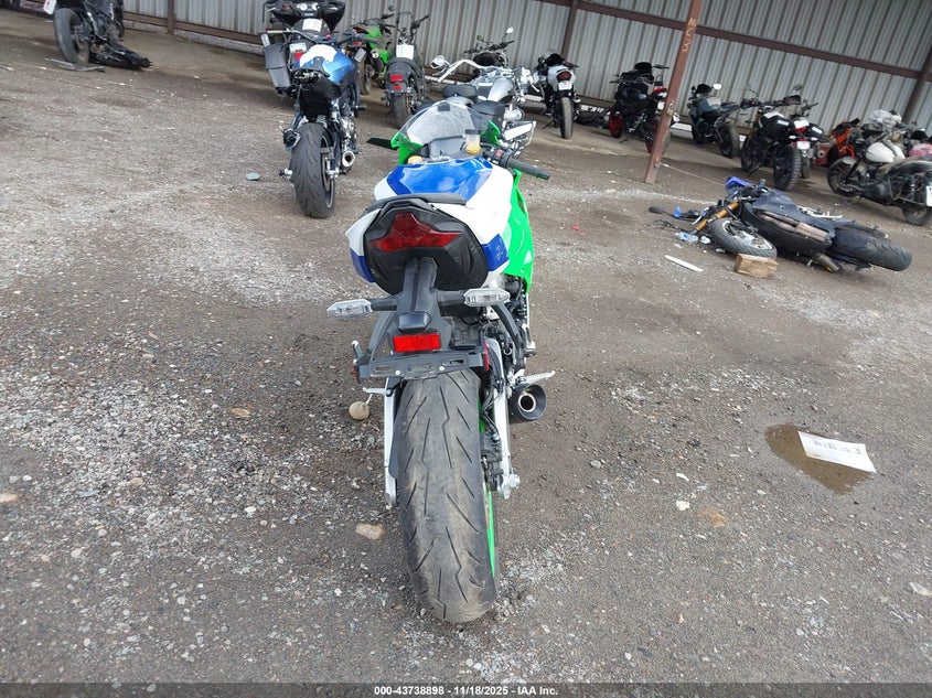 2024 Kawasaki Zx636 K VIN: JKBZXJJ10RA008841 Lot: 43738898