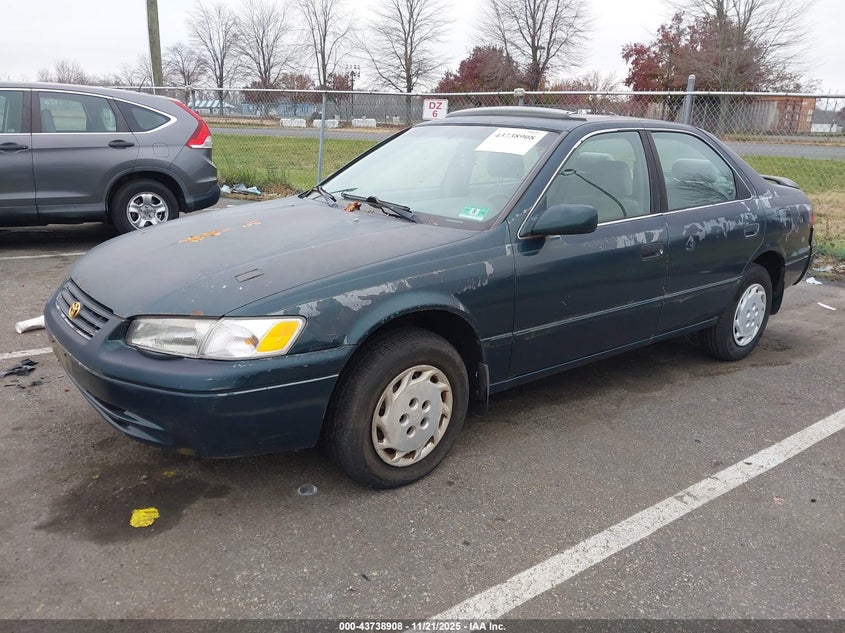 4T1BG22K2VU037447 1997 TOYOTA CAMRY photo no. 2