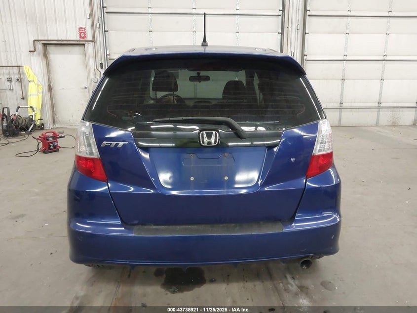 2009 Honda Fit Sport VIN: JHMGE88699S002806 Lot: 43738921