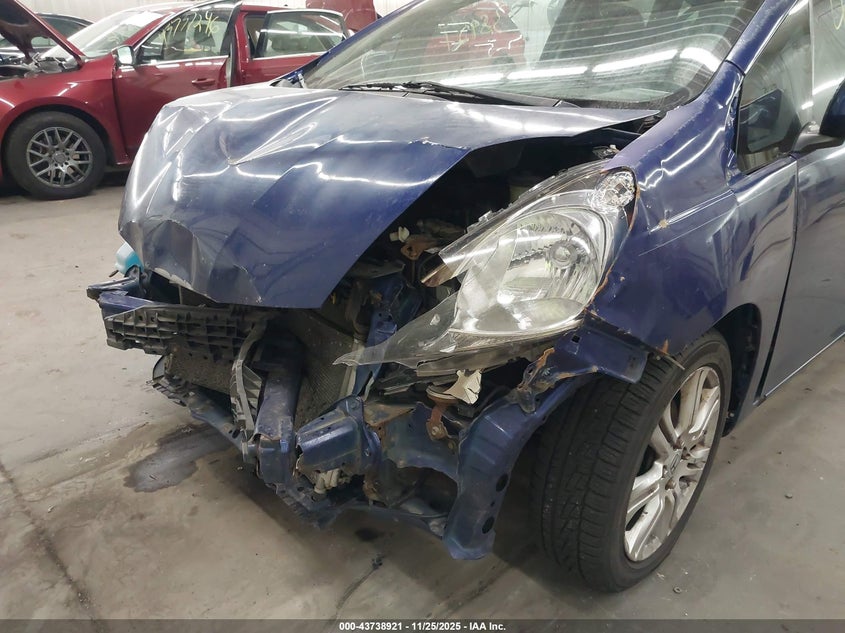 2009 Honda Fit Sport VIN: JHMGE88699S002806 Lot: 43738921