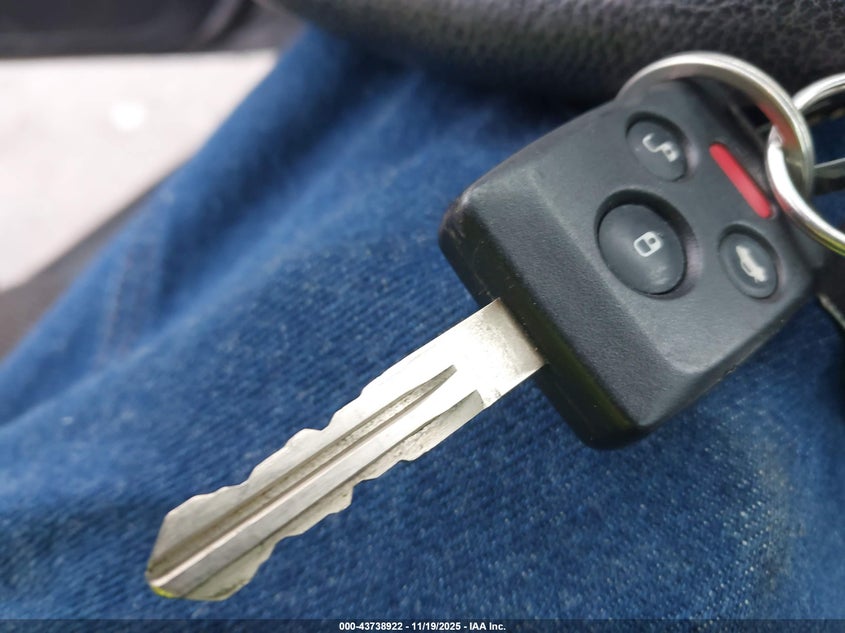 2008 Subaru Legacy 2.5I VIN: 4S3BL616587213678 Lot: 43738922