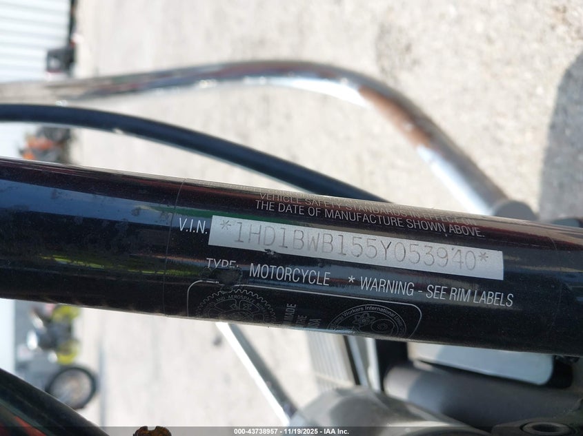 2005 Harley-Davidson Flstci VIN: 1HD1BWB155Y053940 Lot: 43738957