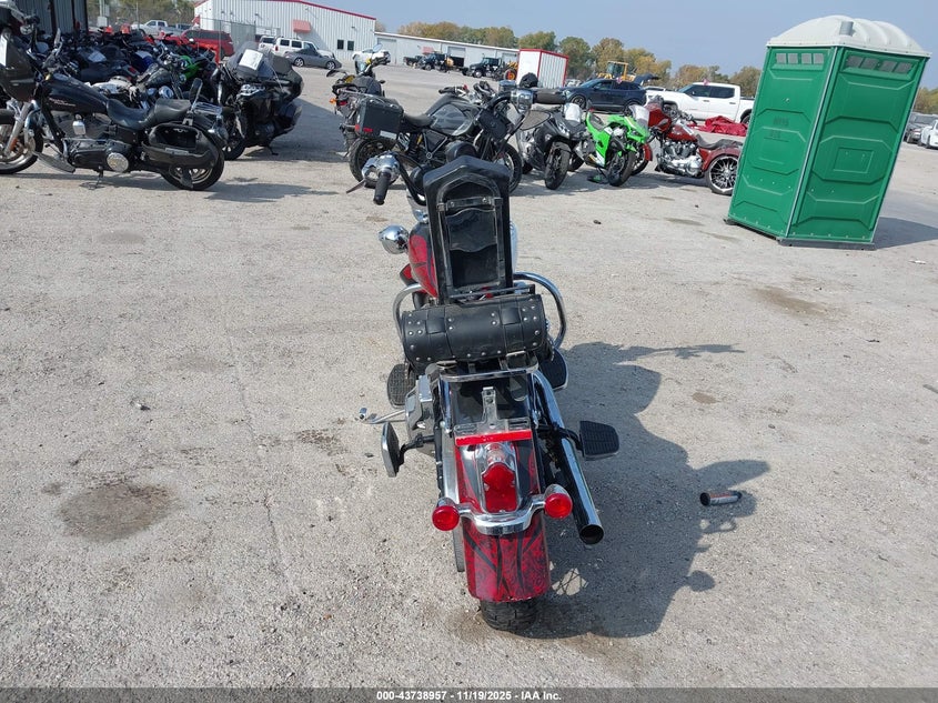 2005 Harley-Davidson Flstci VIN: 1HD1BWB155Y053940 Lot: 43738957