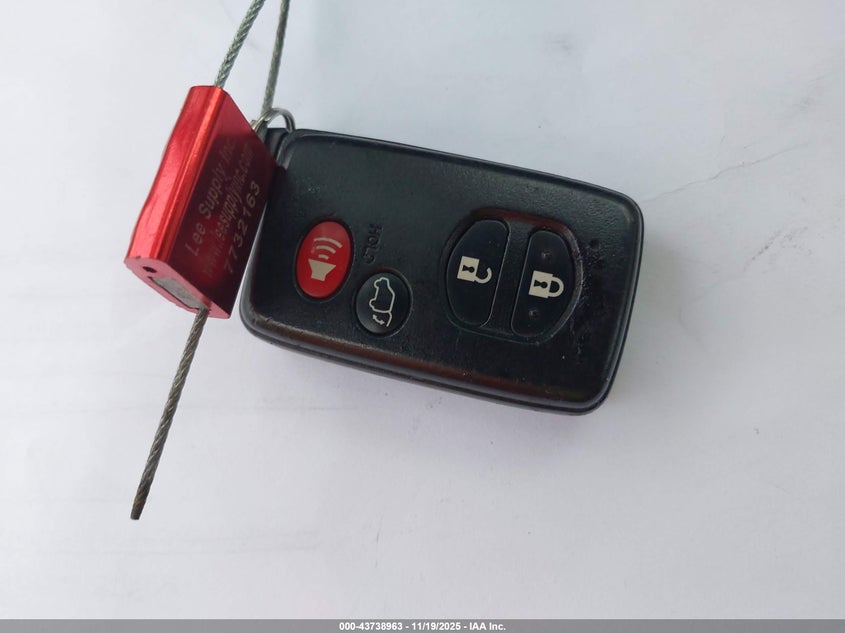 2008 Toyota Highlander Limited VIN: JTEDS42A582004677 Lot: 43738963