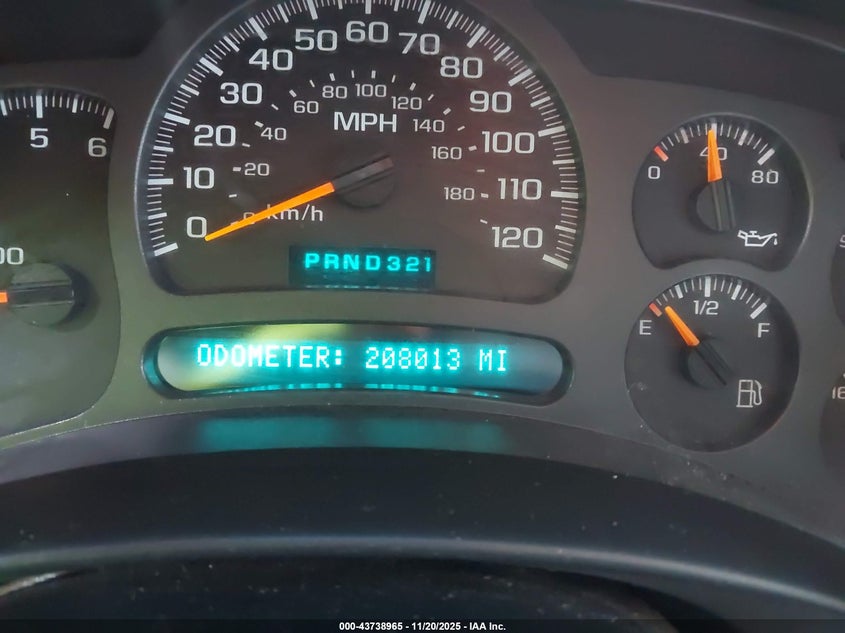 2003 GMC Yukon Slt VIN: 1GKEK13T53R257137 Lot: 43738965