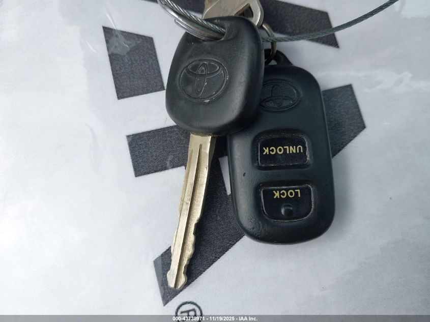 2008 Toyota Corolla Le VIN: 1NXBR32EX8Z041003 Lot: 43738971