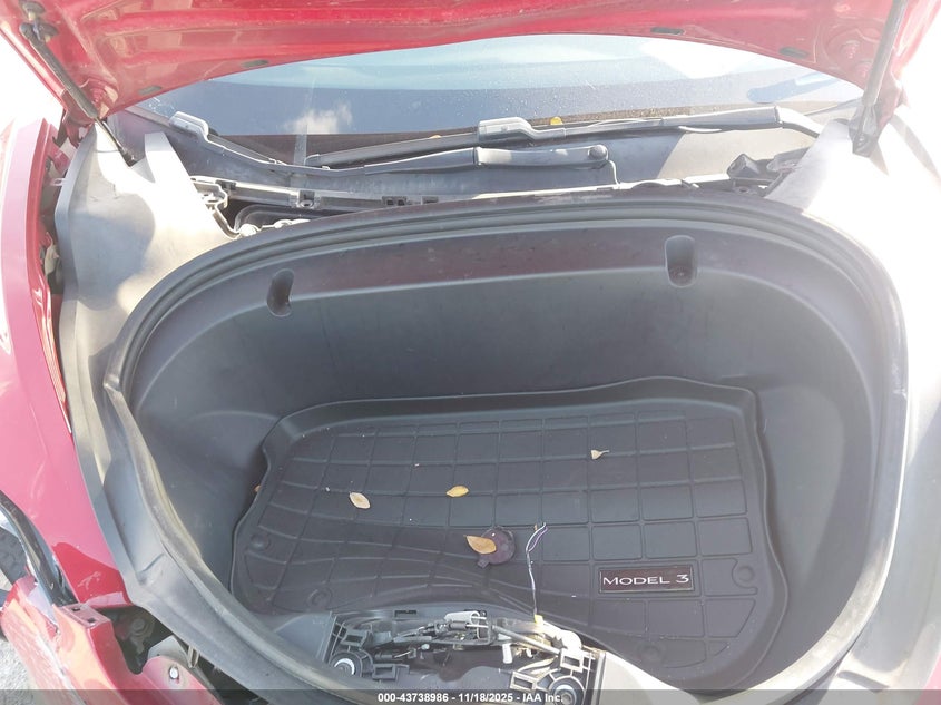 2020 Tesla Model 3 Long Range Dual Motor All-Wheel Drive VIN: 5YJ3E1EB6LF647944 Lot: 43738986