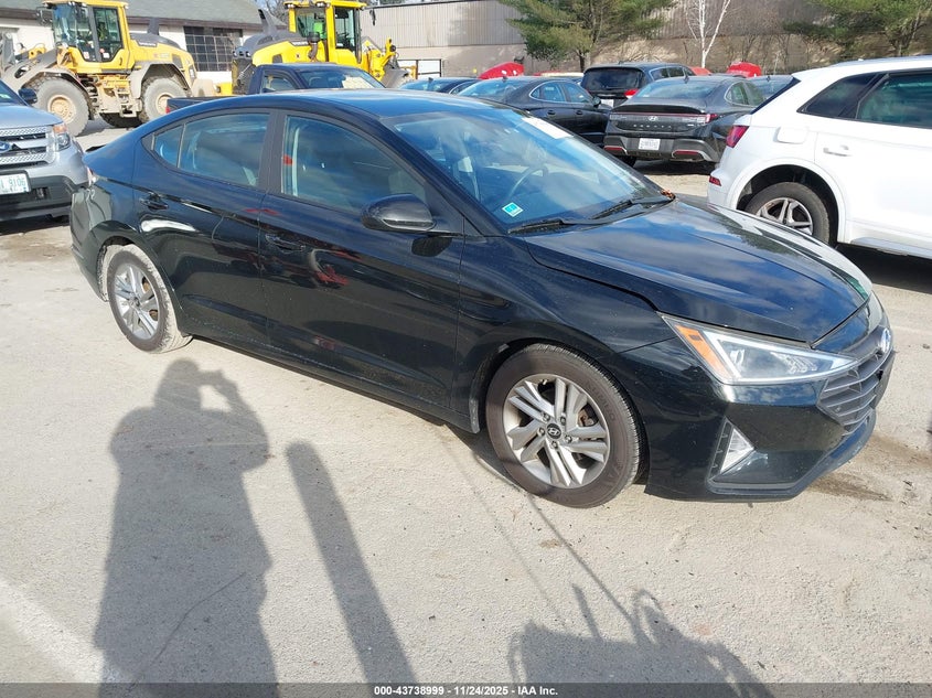 HYUNDAI ELANTRA SEL