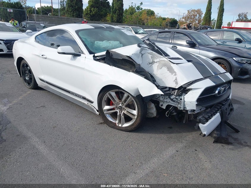 FORD MUSTANG ECOBOOST PREMIUM