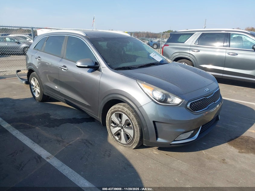 KIA NIRO EX