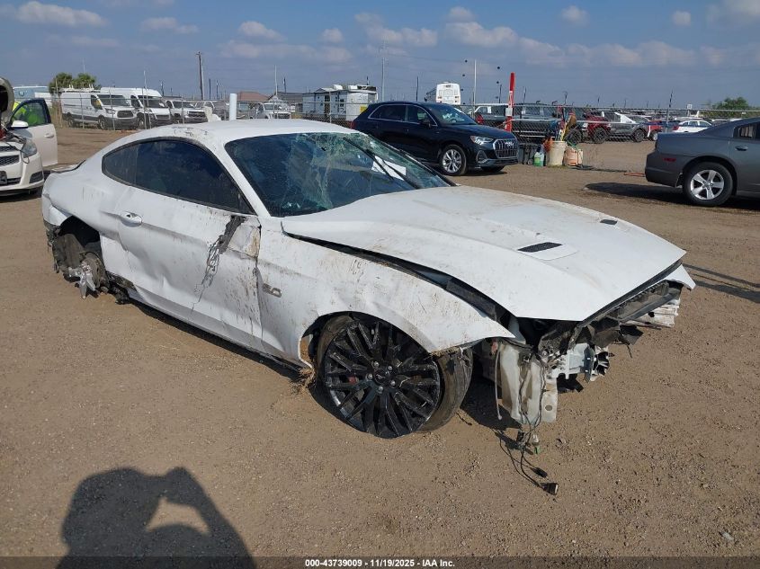 FORD MUSTANG GT PREMIUM FASTBACK