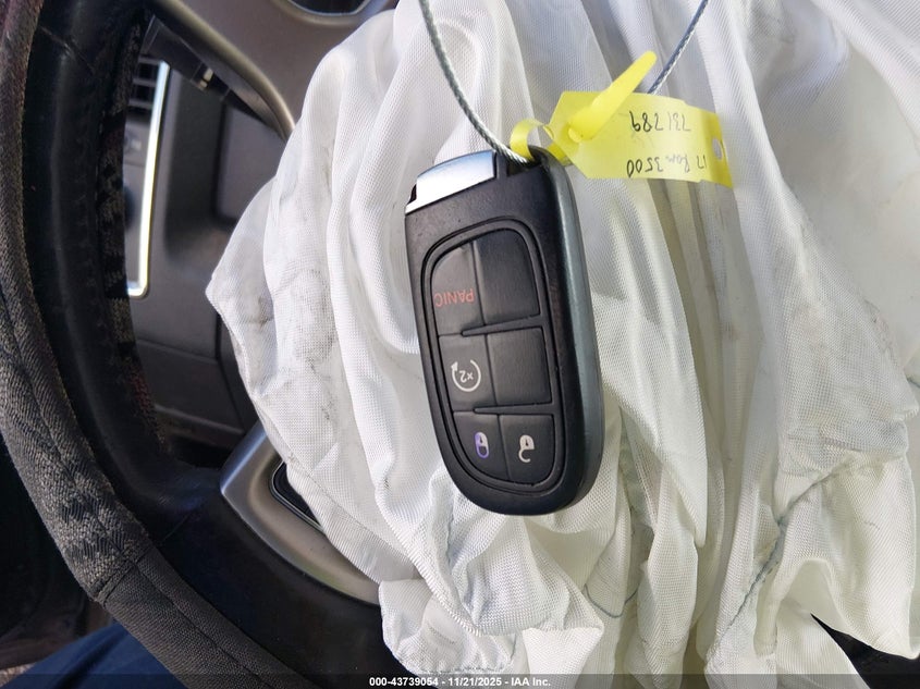 2017 Ram 3500 Chassis Tradesman/Slt/Laramie VIN: 3C7WRTCL6HG731789 Lot: 43739054