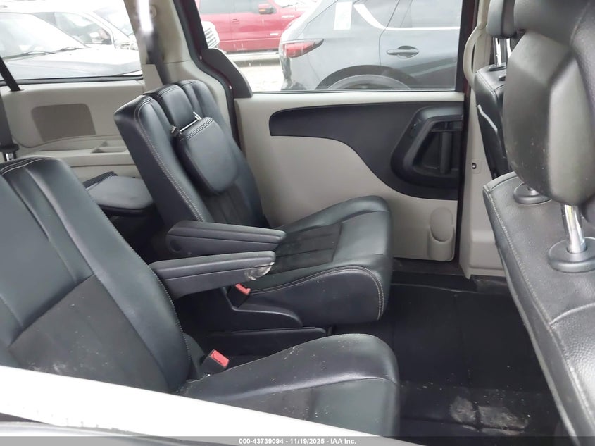 2019 Dodge Grand Caravan Sxt VIN: 2C4RDGCGXKR677241 Lot: 43739094