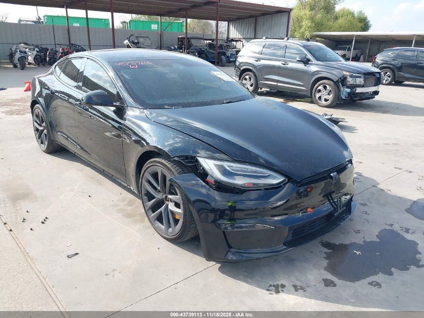 TESLA MODEL S PLAID TRI MOTOR ALL-WHEEL DRIVE