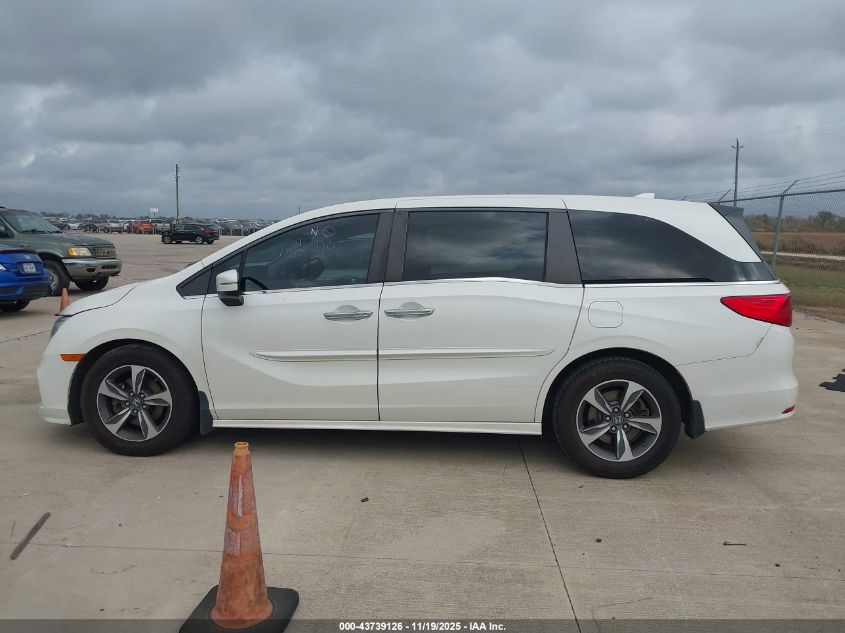 2018 Honda Odyssey Touring VIN: 5FNRL6H88JB042947 Lot: 43739126