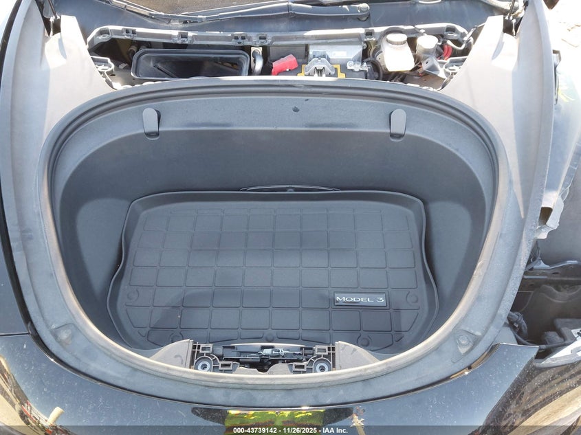 2019 Tesla Model 3 Long Range/Mid Range/Standard Range/Standard Range Plus VIN: 5YJ3E1EA1KF324035 Lot: 43739142