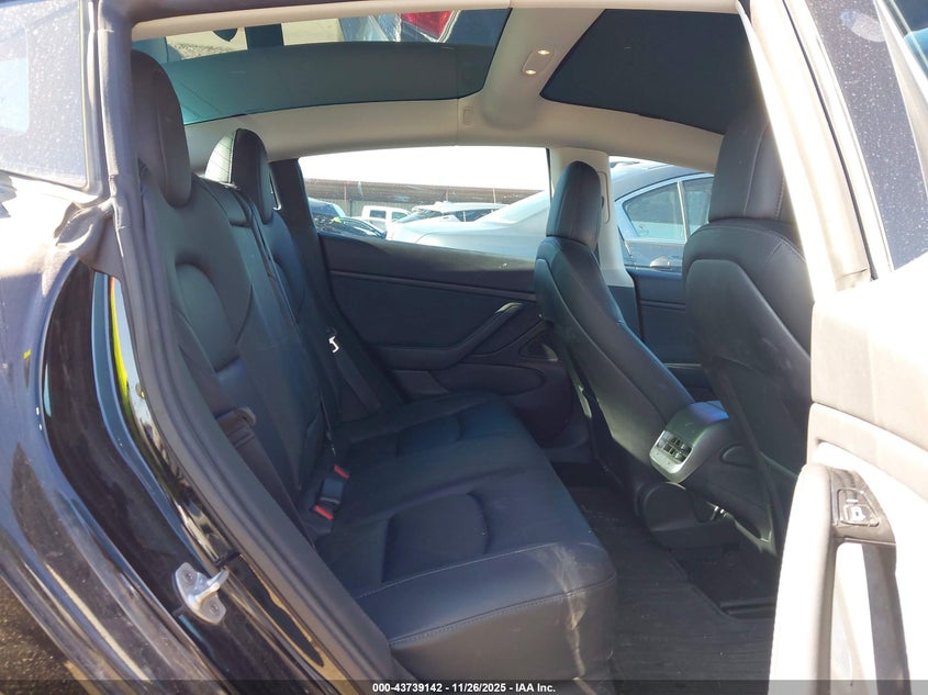 2019 Tesla Model 3 Long Range/Mid Range/Standard Range/Standard Range Plus VIN: 5YJ3E1EA1KF324035 Lot: 43739142