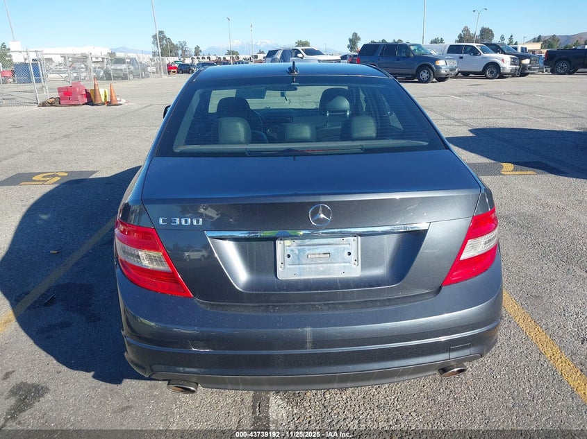 2008 Mercedes-Benz C 300 Luxury/Sport VIN: WDDGF54X28R017025 Lot: 43739192