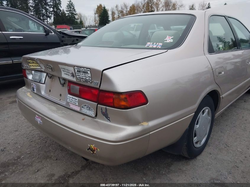 1999 Toyota Camry Ce VIN: 4T1BG22K1XU554452 Lot: 43739197