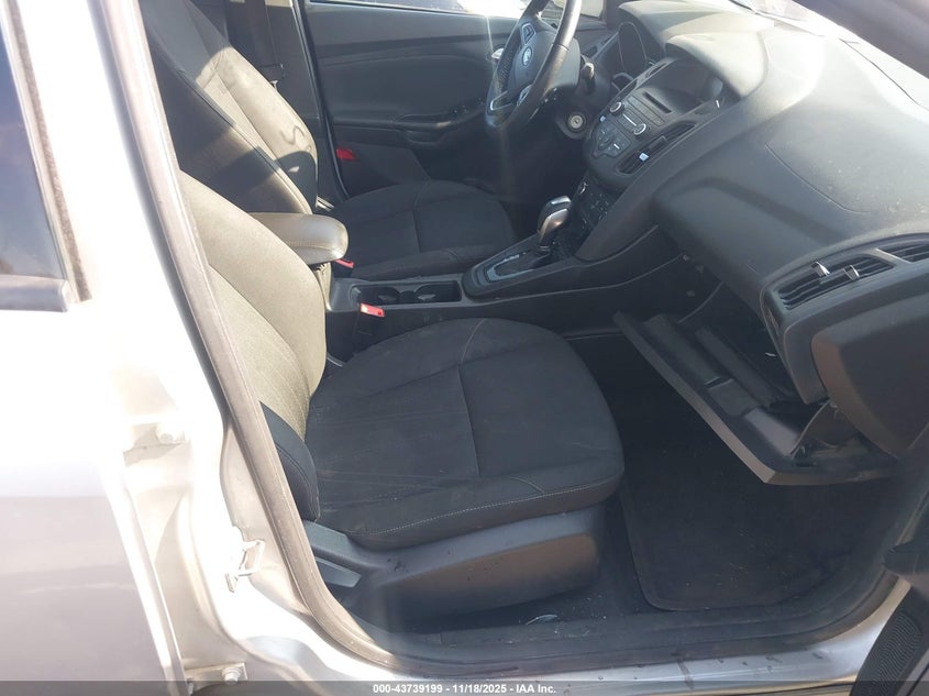 1FADP3F24GL314885 2016 FORD FOCUS photo no. 5