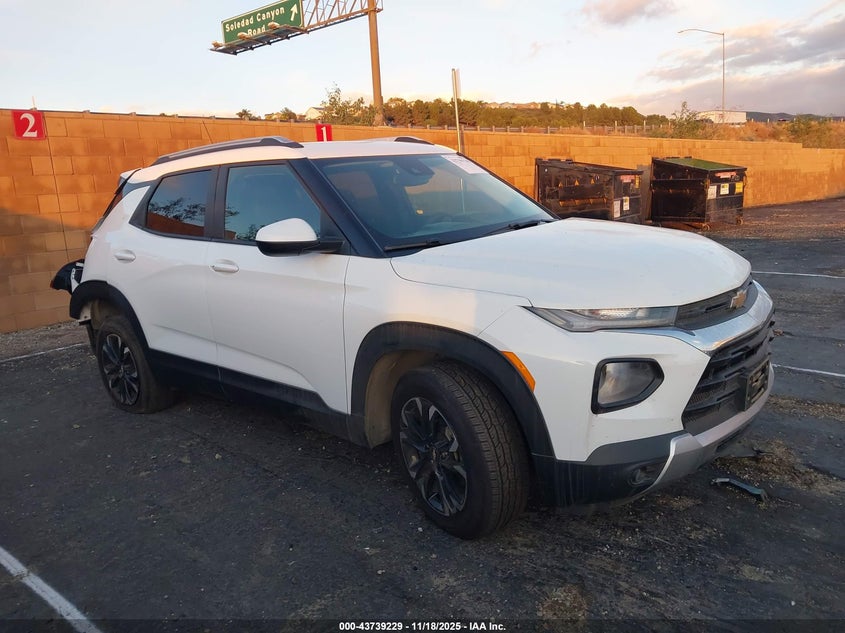 CHEVROLET TRAILBLAZER FWD LT