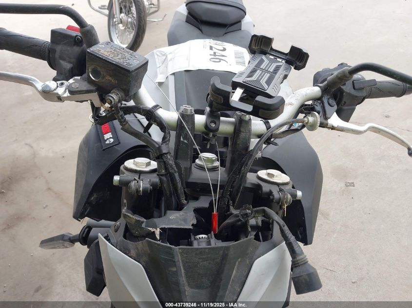 2025 Yamaha Mtn690 VIN: JYARM48E7SA002159 Lot: 43739246