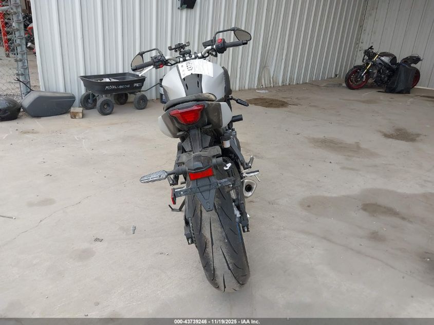 2025 Yamaha Mtn690 VIN: JYARM48E7SA002159 Lot: 43739246