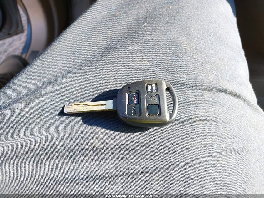 2006 Lexus Rx 330 VIN: JTJHA31U960103412 Lot: 43739266