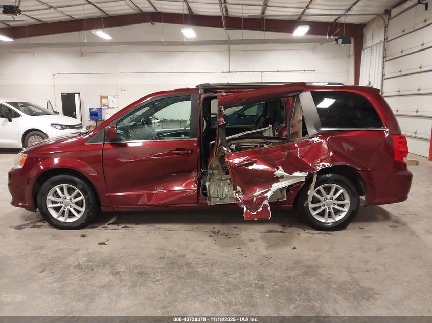 2020 Dodge Grand Caravan Sxt VIN: 2C4RDGCG0LR173802 Lot: 43739378