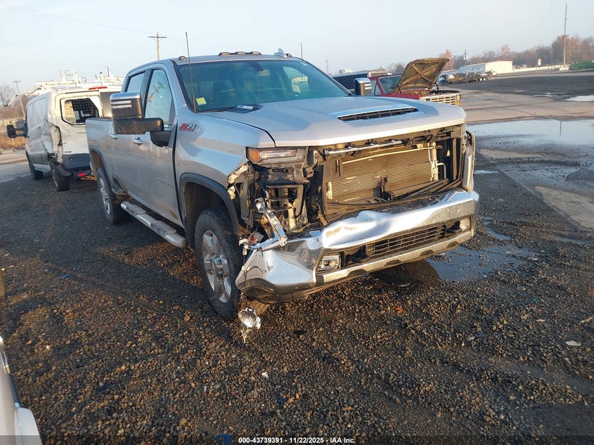 2021 CHEVROLET SILVERADO 2500HD 4WD  STANDARD BED LTZ