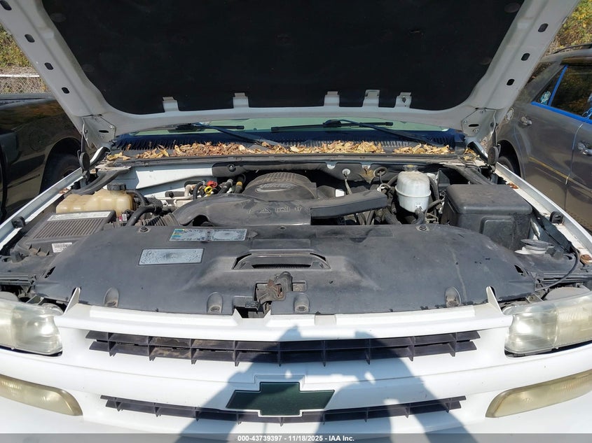 2005 Chevrolet Tahoe Z71 VIN: 1GNEC13T55R209544 Lot: 43739397