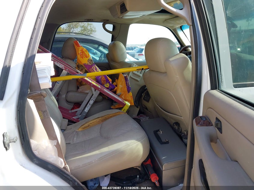 2005 Chevrolet Tahoe Z71 VIN: 1GNEC13T55R209544 Lot: 43739397