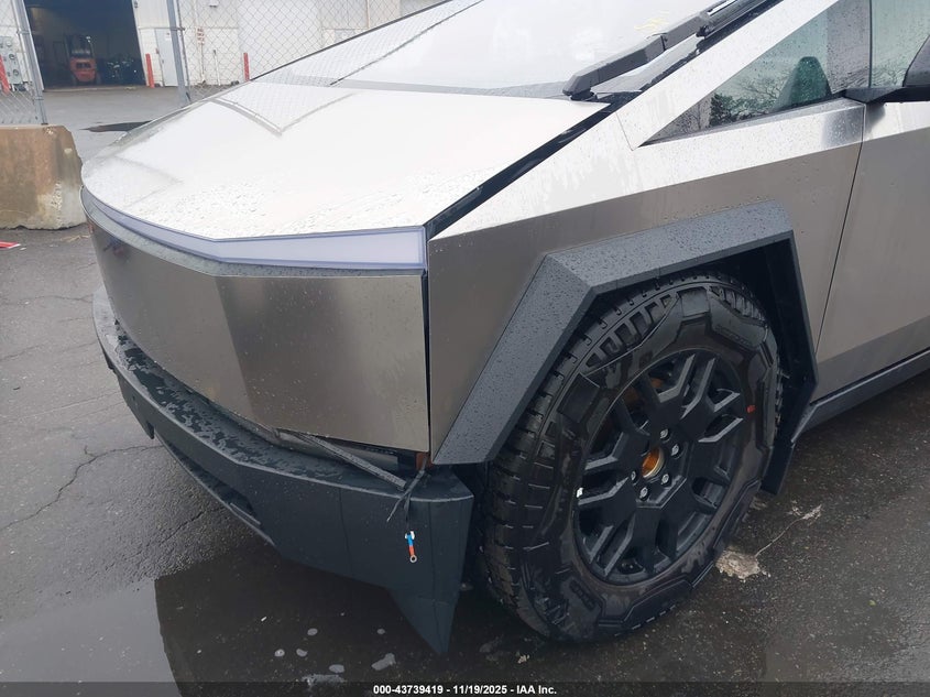 2024 Tesla Cybertruck Cyberbeast VIN: 7G2CEHEEXRA029290 Lot: 43739419