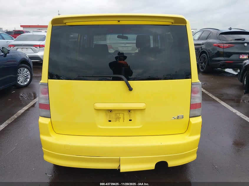 2005 Scion Xb VIN: JTLKT334854014300 Lot: 43739425
