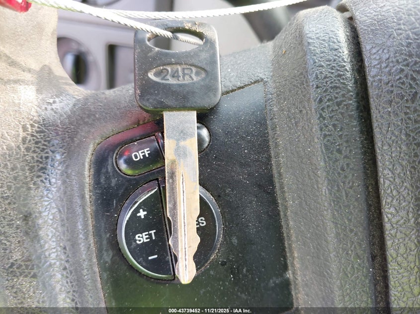 2008 Ford F-250 Fx4/Lariat/Xl/Xlt VIN: 1FTSX215X8ED63107 Lot: 43739452