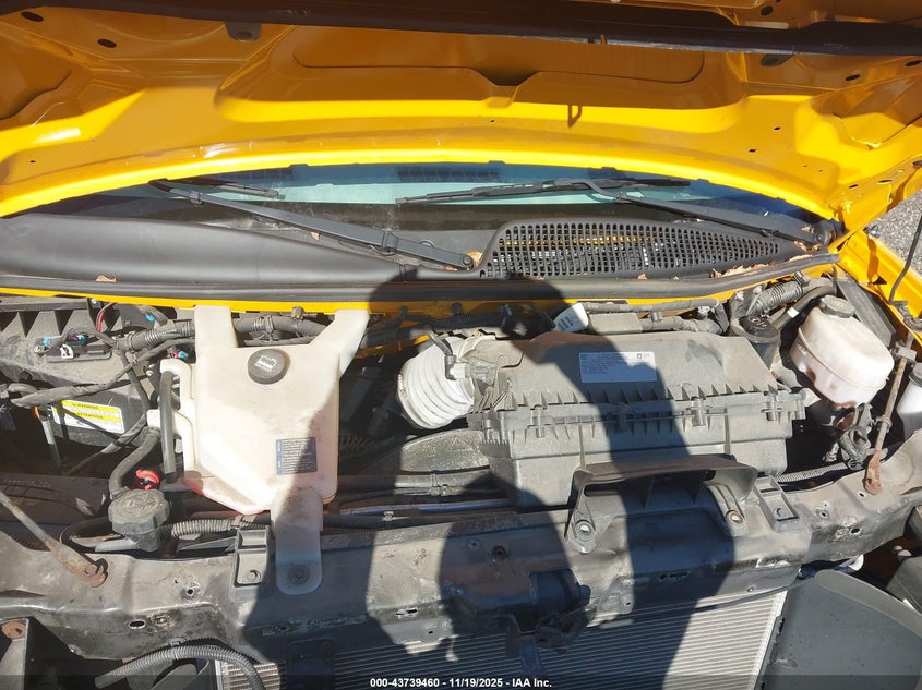 2021 Chevrolet Express Cutaway 4500 Van VIN: 1HA6GUB7XMN006335 Lot: 43739460