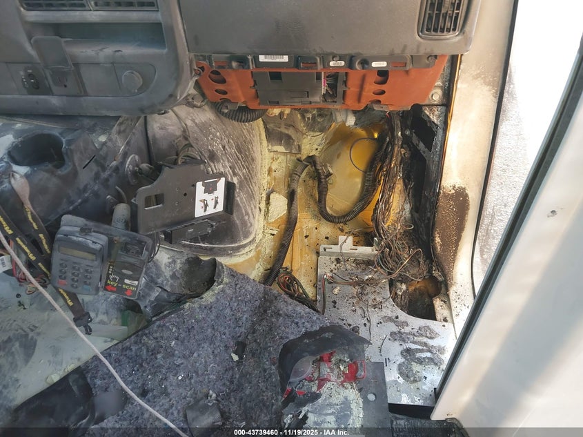 2021 Chevrolet Express Cutaway 4500 Van VIN: 1HA6GUB7XMN006335 Lot: 43739460