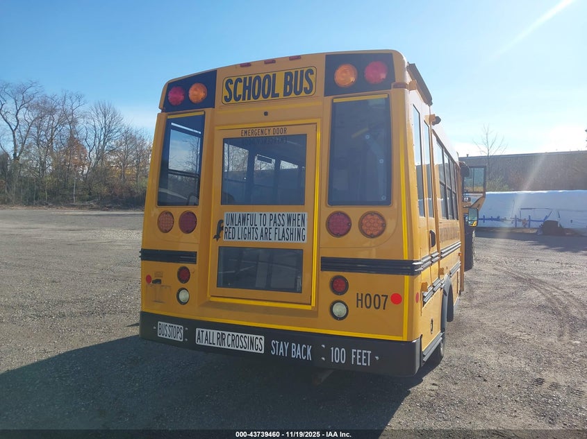 2021 Chevrolet Express Cutaway 4500 Van VIN: 1HA6GUB7XMN006335 Lot: 43739460