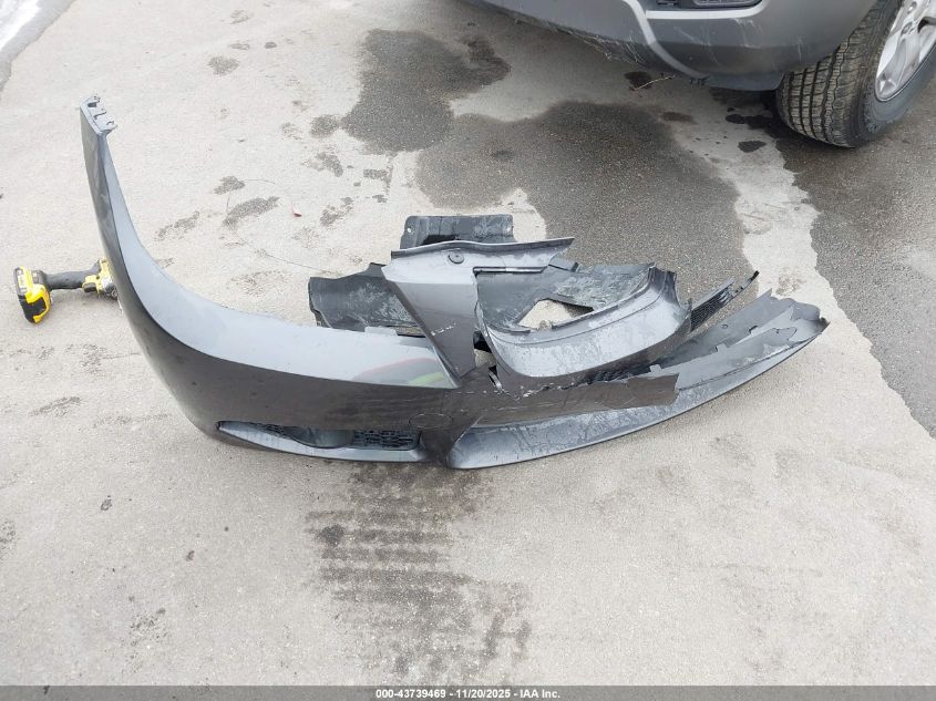 2007 BMW 335Xi VIN: WBAVD53507AV14642 Lot: 43739469