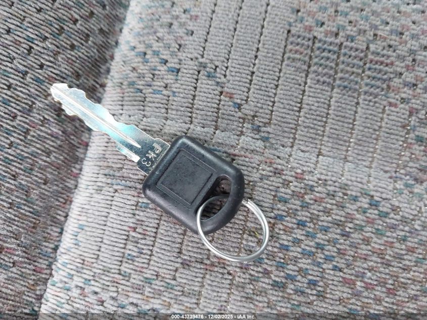 2004 Pontiac Montana M16 W/1Se Pkg. VIN: 1GMDX13E14D132091 Lot: 43739476