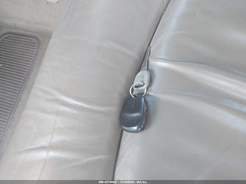 2000 Buick Lesabre Limited VIN: 1G4HR54K1YU151558 Lot: 43739537