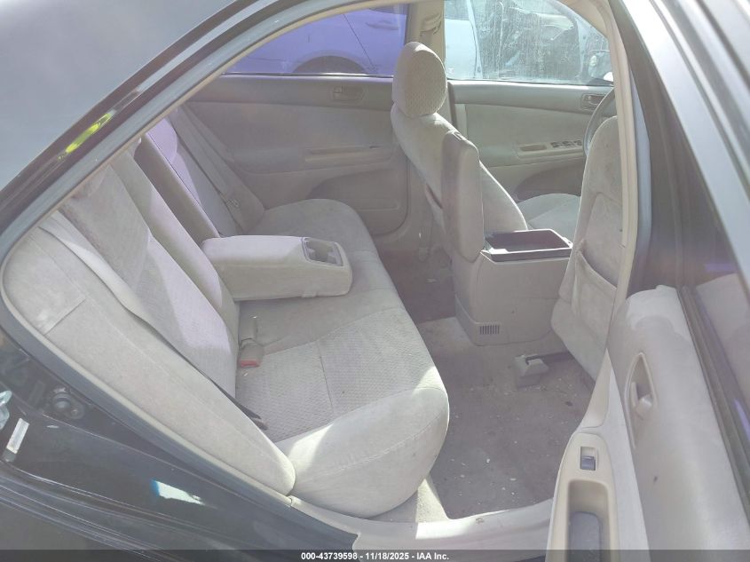 2004 Toyota Camry Le VIN: 4T1BE32K04U304353 Lot: 43739598