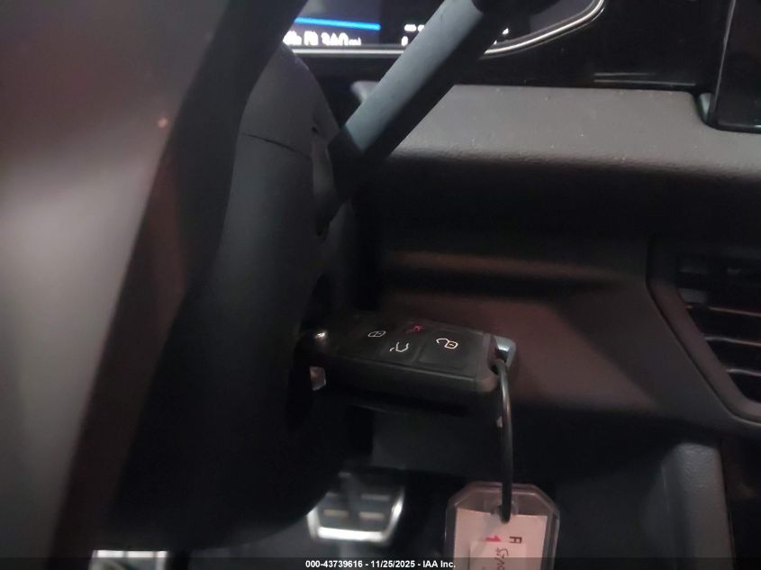 2025 Volkswagen Jetta 1.5T Sport VIN: 3VWBX7BU5SM059989 Lot: 43739616