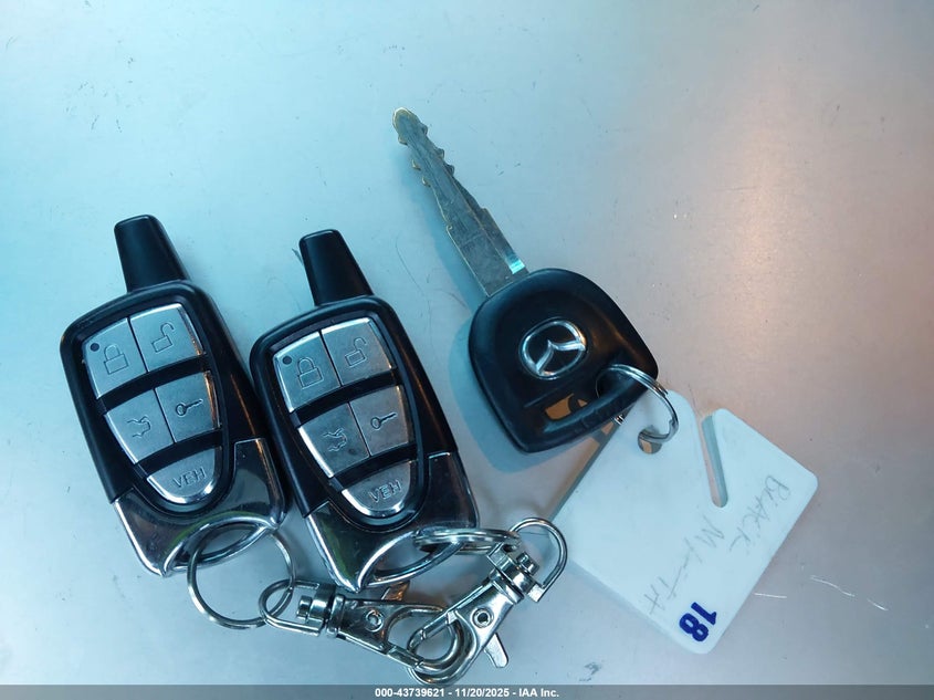 2007 Mazda Mazda3 S Grand Touring VIN: JM1BK323771665347 Lot: 43739621