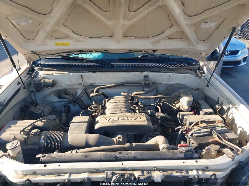 2005 Toyota Tundra Limited V8 VIN: 5TBET38165S481087 Lot: 43739672