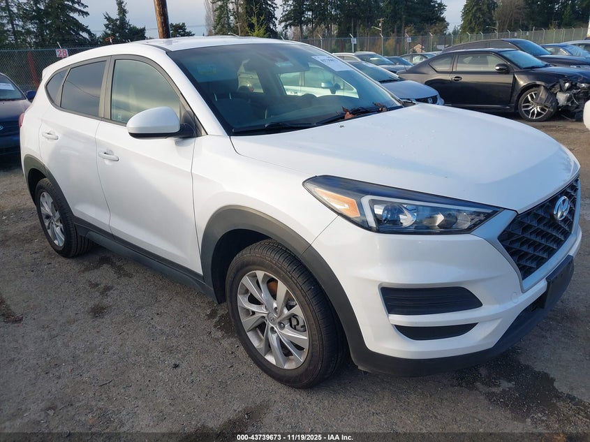 HYUNDAI TUCSON SE