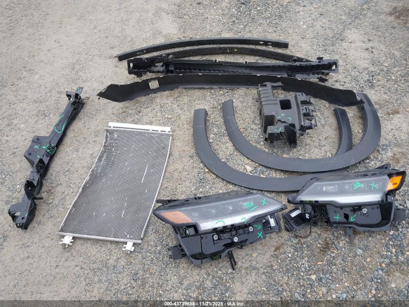 2025 Nissan Kicks S Intelligent Awd VIN: 3N8AP6BB0SL332113 Lot: 43739686