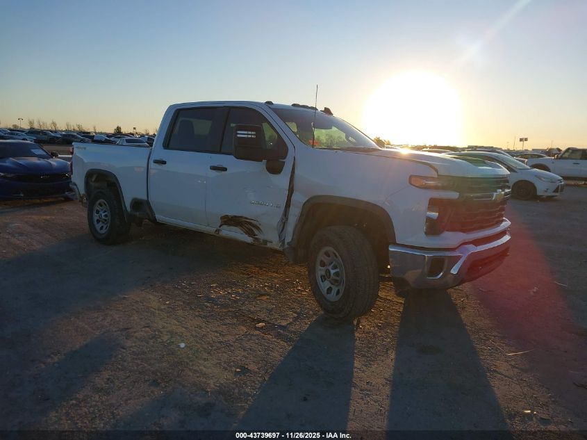 CHEVROLET SILVERADO 2500 4WD STANDARD BED WORK TRUCK