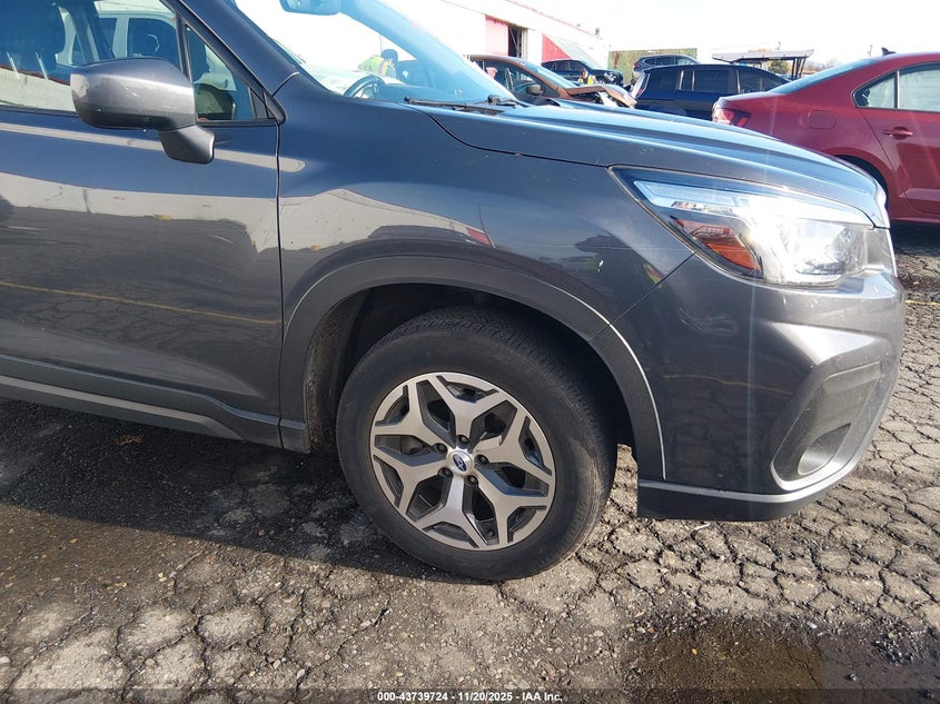 2020 Subaru Forester Premium VIN: JF2SKAGC5LH495571 Lot: 43739724
