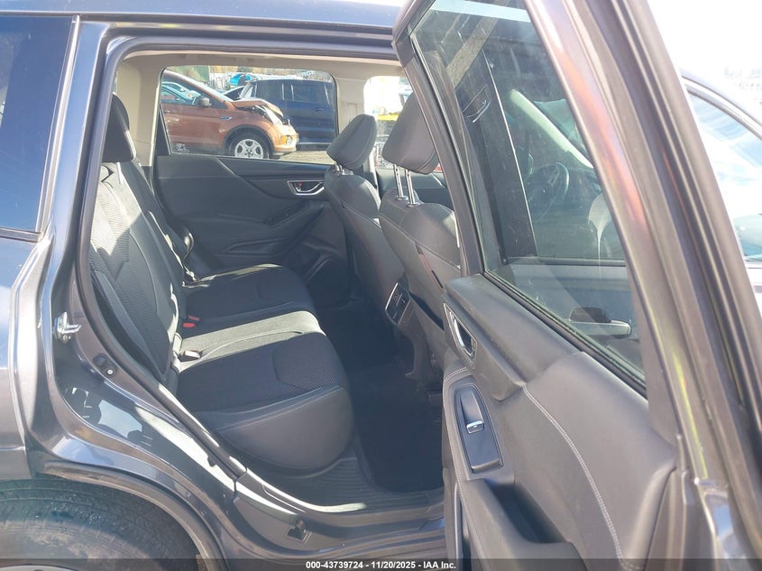 2020 Subaru Forester Premium VIN: JF2SKAGC5LH495571 Lot: 43739724